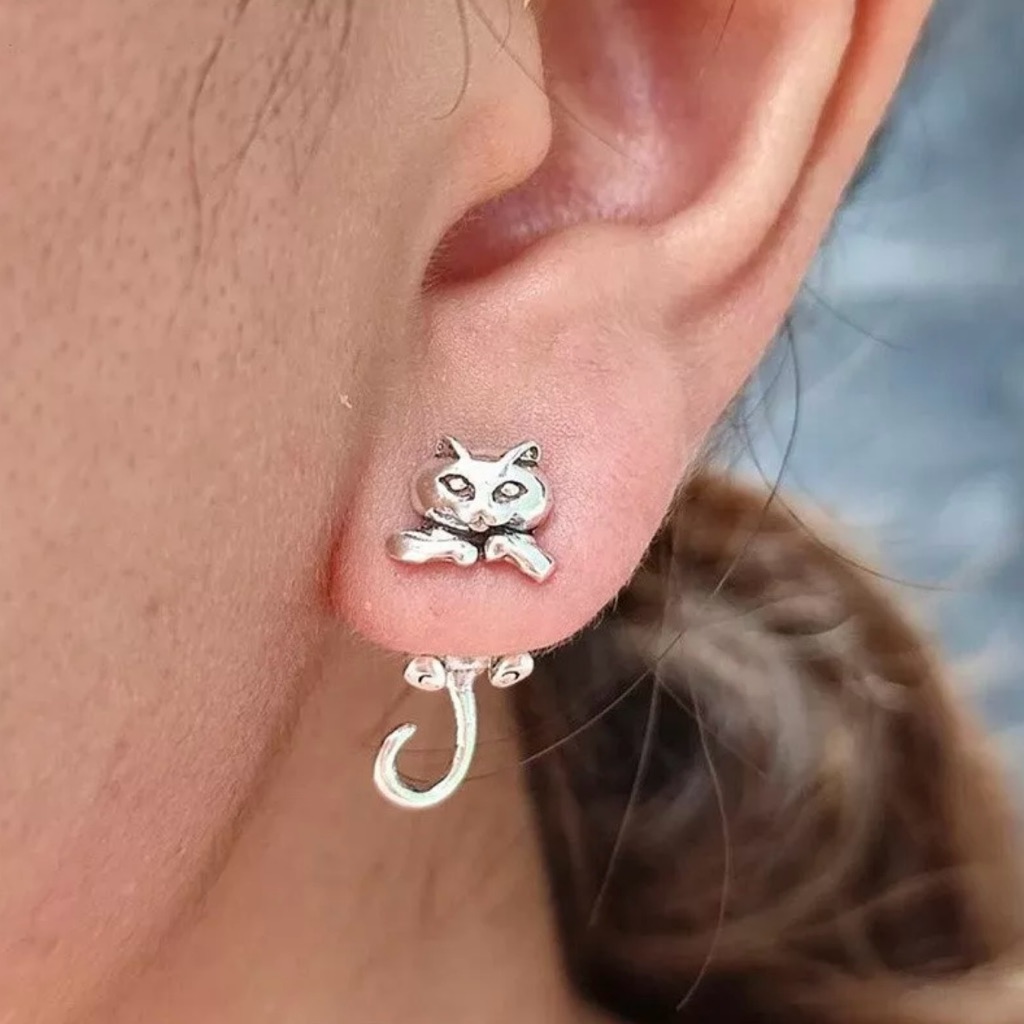 Fashion Jewelry Silver Cat Earrings Whimsical Design 5$